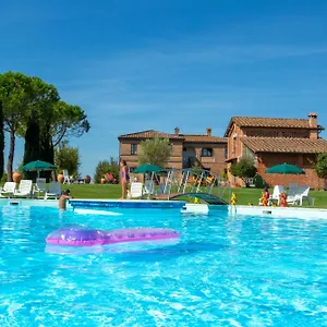Casavacanze Vesta , Isola d'Arbia Italy