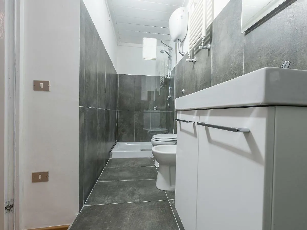 Bed & Breakfast Mada B&B Naples